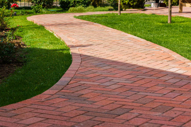 Best Professional Driveway Pavers  in Sarcoxie, MO